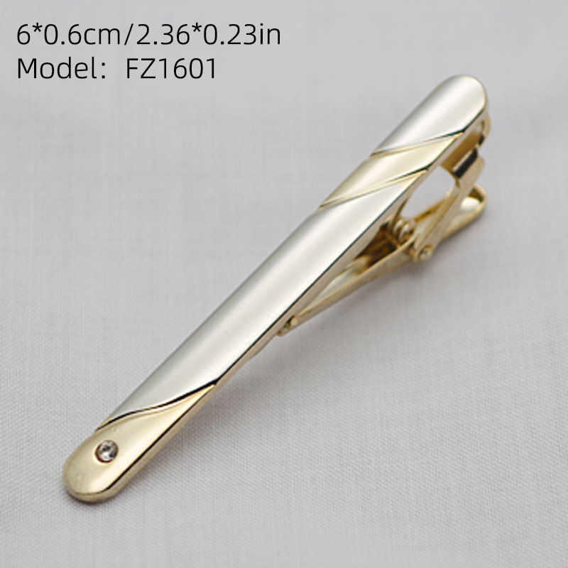 1 Piece of Men's Tie Clip in G - Men Accessories For Wedding recensione e prezzo